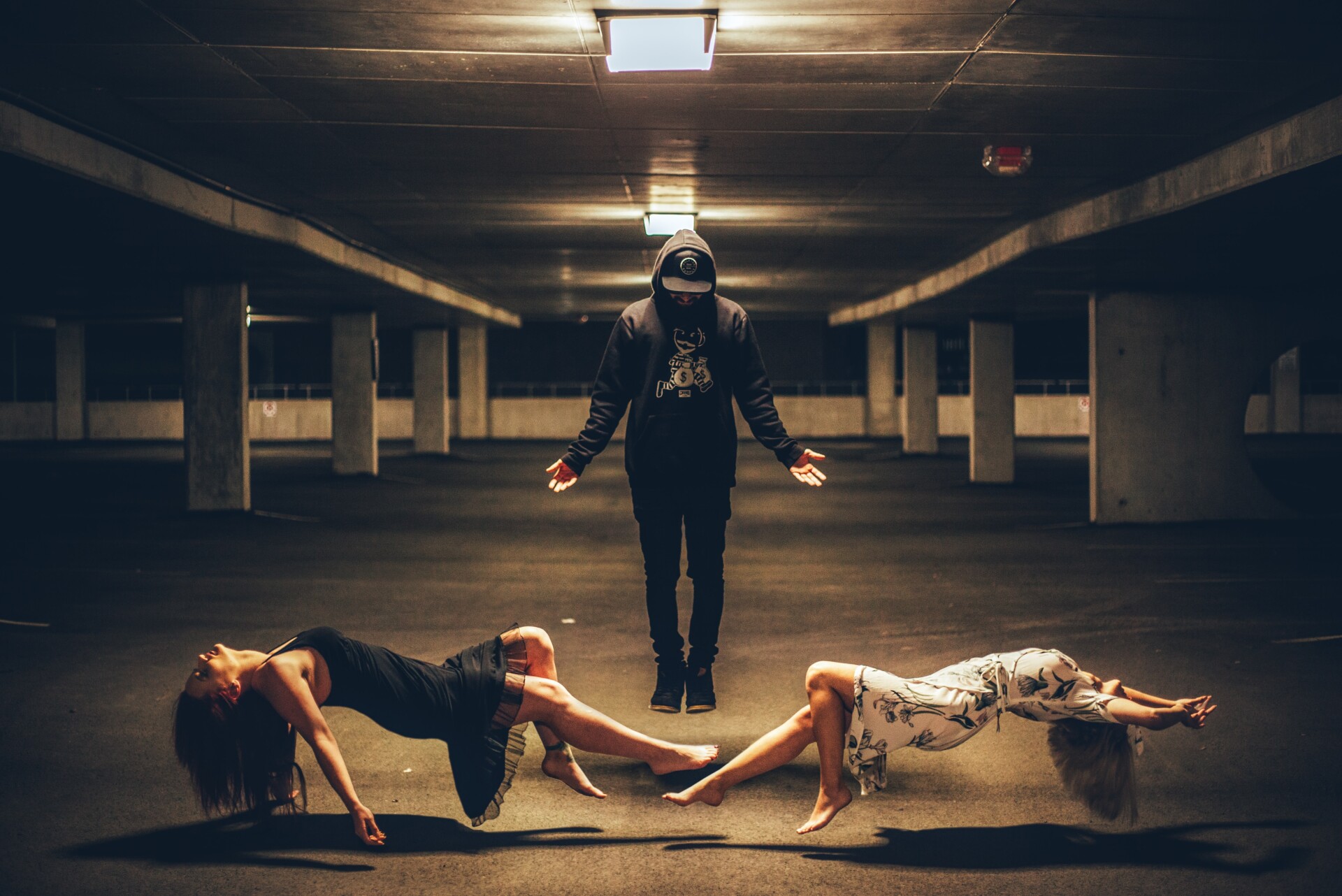 انسانی در آب عمیق-Human in the deep water - تصویر 7798