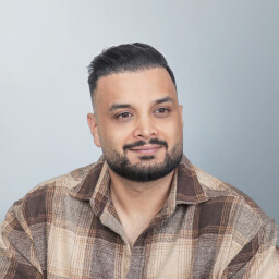 Ehsan Kiani
