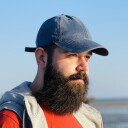 علیرضا واعظ