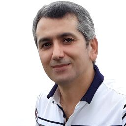 فرشید شاهور