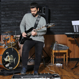 فرهاد حبیبی