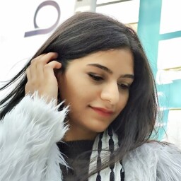 فاطمه موثقی